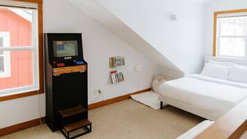 3 habitaciones, escritorio, tabla de planchar con plancha y wifi gratis