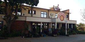 Fachada del alojamiento