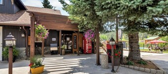 Pine Top Convenience