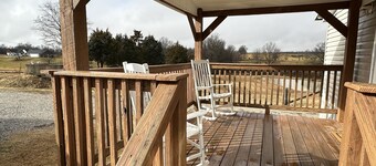 Country View Escapes located in Piggott Arkansas 72454 Cozy, relaxing atmosphere