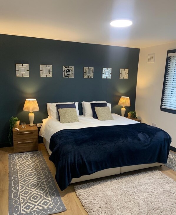 4 Schlafzimmer, Bügeleisen/Bügelbrett, WLAN, Bettwäsche