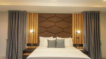 1 bedroom, in-room safe, free WiFi