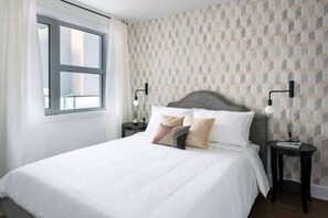 1 bedroom, desk, iron/ironing board, free WiFi