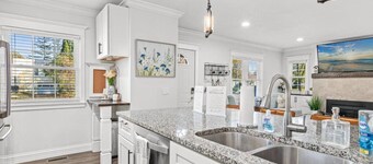 Southie Paradise: Minutes to Xcel Energy Center