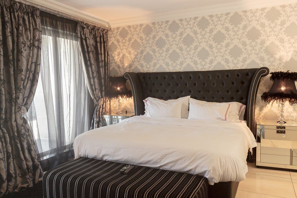 Quarto luxo | 1 quarto, individualmente decorados, individualmente mobiliados