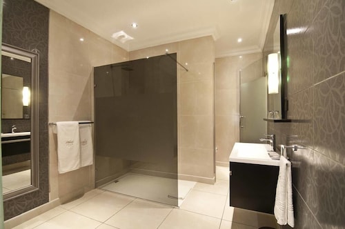 Alheri Royal Apartment