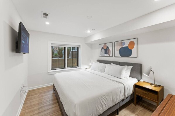 2 bedrooms, desk, iron/ironing board, travel cot