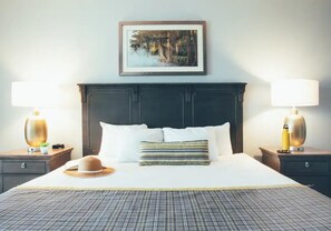 2 bedrooms, iron/ironing board, WiFi, bed sheets - Disney World Resort & SeaWorld with Golf (Kissimmee)