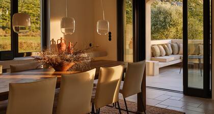 Casa Azilem-5 bedrooms, private outdoor pool, dedicated working space!