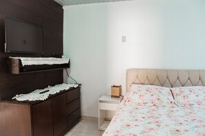 2 bedrooms, premium bedding, individually decorated