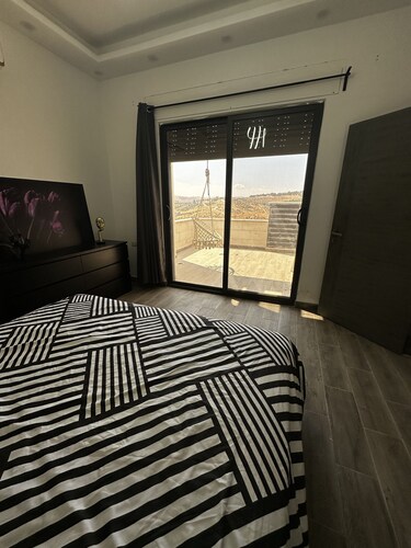 Issawi Villa - Large property with a pool and dune buggy