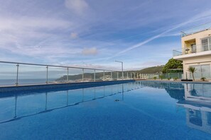 Pool - Sea Sound Apartment (Sesimbra)