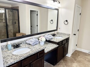 Hair dryer, towels, soap, toilet paper - This stunning two-story home is 11 miles from the golf course.  (Grovetown)