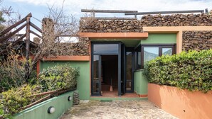 Unclassified image, 2 of 25, button - Waterside Oasis House (Villasimius)