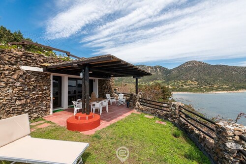 Waterside Oasis House