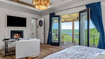 4 bedrooms, WiFi, bed sheets
