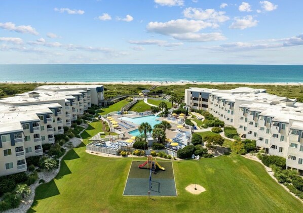 Exterior - Rita's Restful Oceanview (Atlantic Beach)