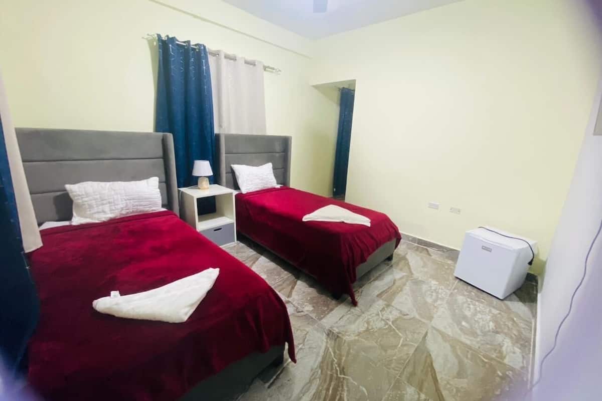 Family Duplex | 2 bedrooms, iron/ironing board, free WiFi