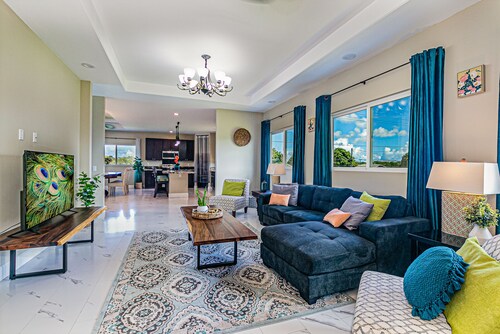 Hilo Town Center home