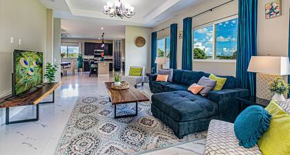 Hilo Town Center home