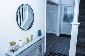 Interior - Lush Lodge - Telford West Midlands (Families/Contractors/Group of Friends) (Telford)