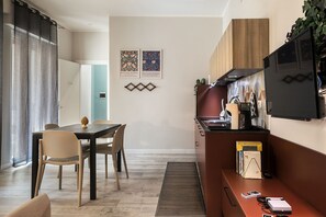 Dining - Nella's Holiday ~ Deluxe Apartment in Cefalù (Cefalù)