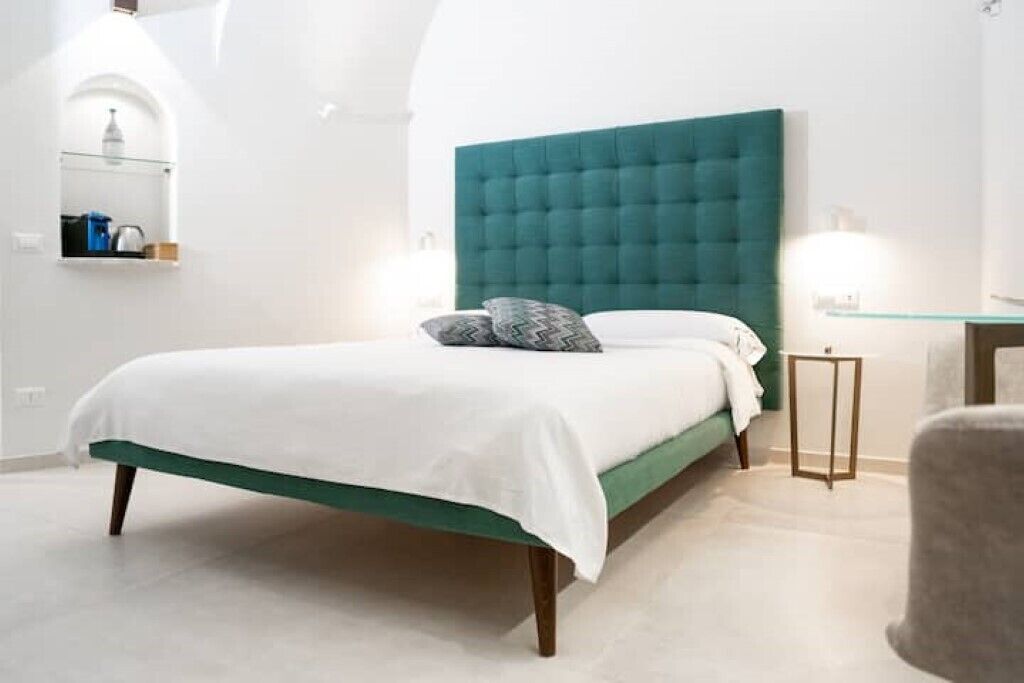 1 chambre, fer et planche à repasser, Wi-Fi, literie fournie