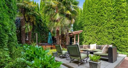 Luxury Retreat in Vancouver