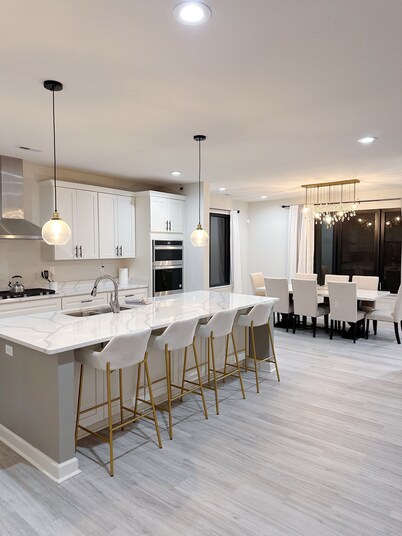 Embrace Tranquility: A modern retreat home where serenity meets style