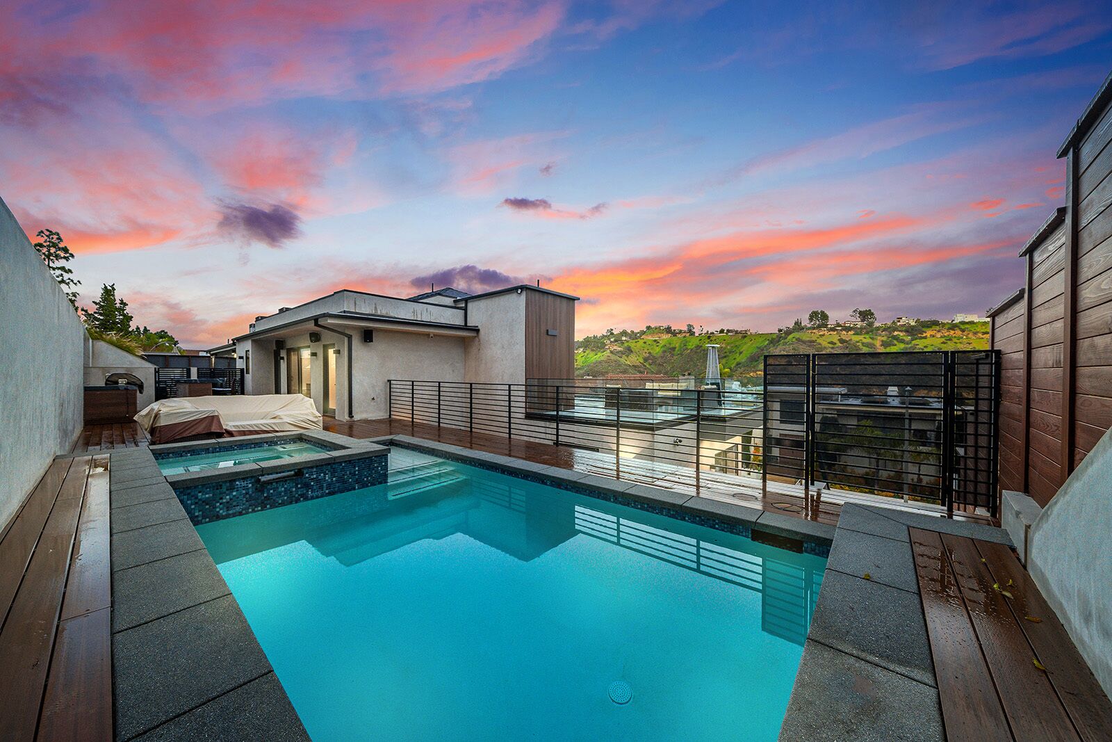 Jupiter Villa 4bdr - pool/views! 
