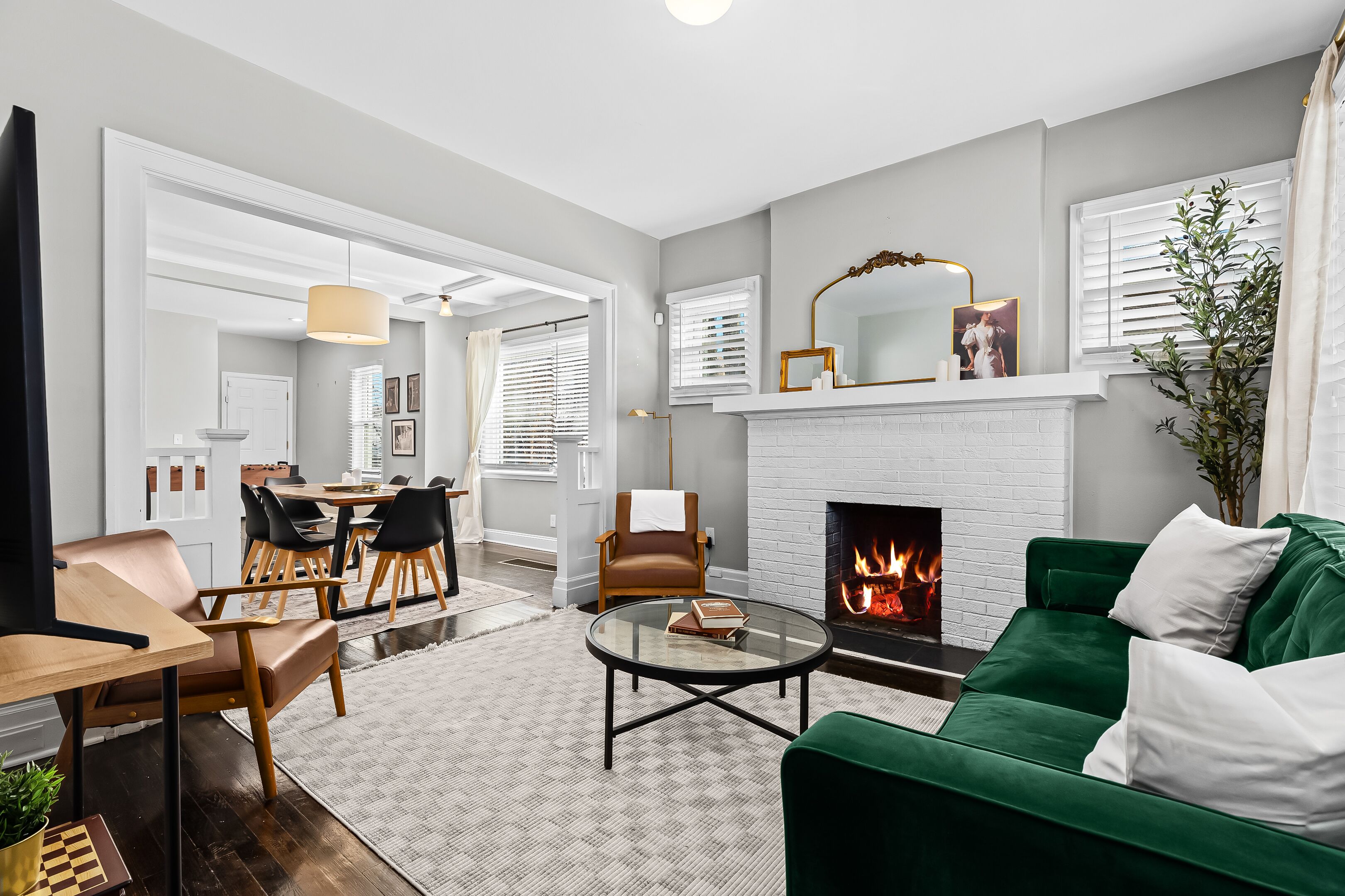 Beautifully Appointed House in Trendy West Village! Parking! Central Location!