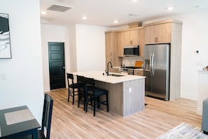 Dining - Modern 3-bedroom 2-bath townhome, perfectly balancing comfort and accessibility. (Clovis)