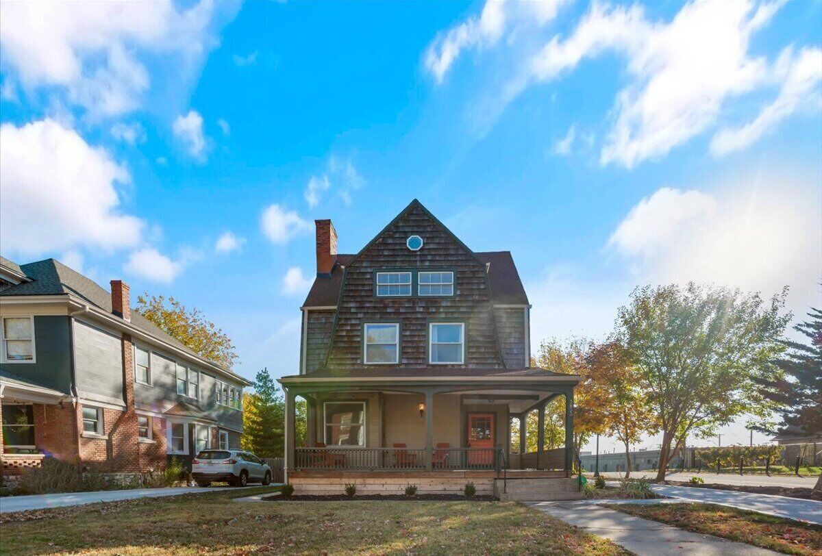 3 Story Historic Midtown Home. Covered Front & Back porch!  OFF STREET PARKING