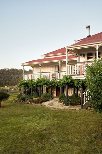 Ballandean Lodge  -110-year-old grand Queenslander set on a 6 acre olive grove. 