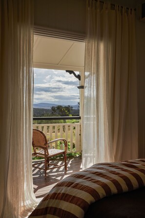 4 soverom, skrivebord, strykejern/-brett og wi-fi