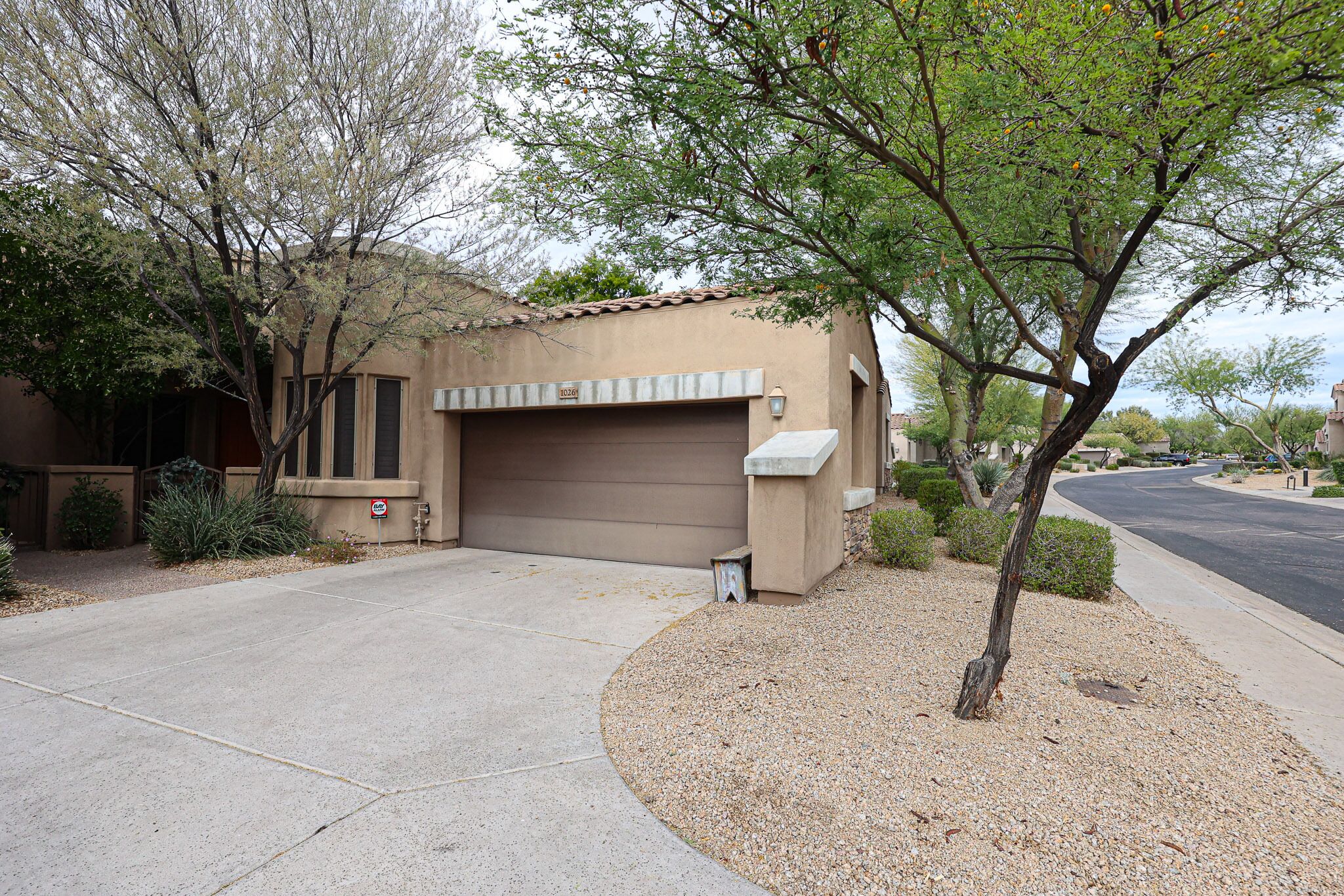 Luxurious FULL 3br house w/pool + gym