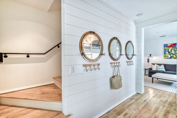 Interior - "Poppy's Cottage" in Rosemary Beach, Private heated pool, Bikes - Steps to Sky Pool, Fitness, Tennis (Rosemary Beach)