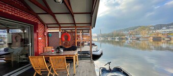 Houseboat Benjamin + electric boat, max. 8 person