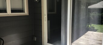 Bay Town Studio: Hospitality by the Bay!