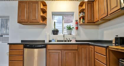 Comfy and quiet apartment close to Arches and Canyonlands National Park