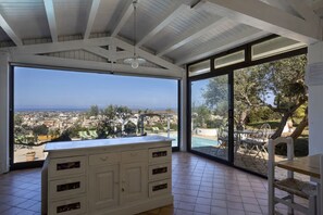 Villa, 6 Bedrooms, Private Pool, Garden View | Living room - Villa Retreat With Mesmerizing sea View (Marsala)