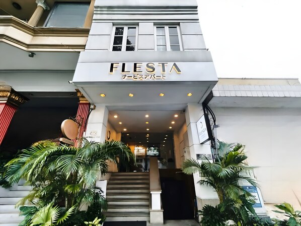 Exterior - FLESTA Lê Thánh Tôn serviced apartment (Ho Chi Minh City)
