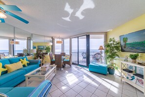Smart TV - BeachHead Paradise-Your Perfect Place in Paradise, Beachfront 1/1! (Panama City Beach)