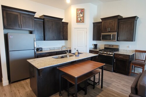 1 Story Home near Brianhead Ski, National Parks, Shakespeare Festival!