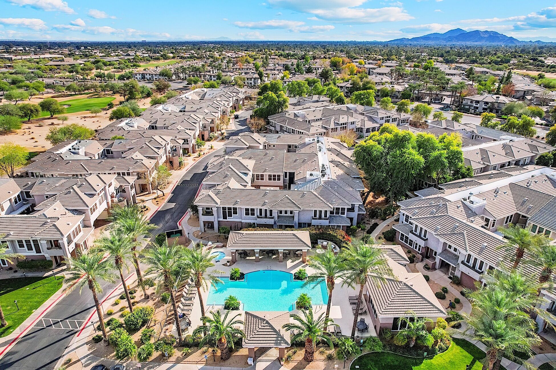 Kierland Greens * Resort-Style Golf Condo