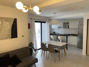 Interior - Descanso o Negocios con Estilo Diseño y Confort! (Salta)