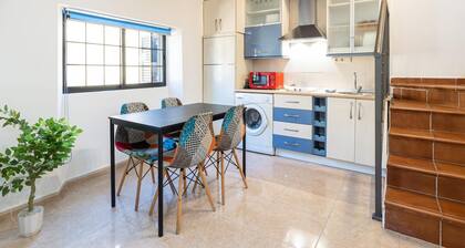 H2M Lazcano with sunny terrace in old town