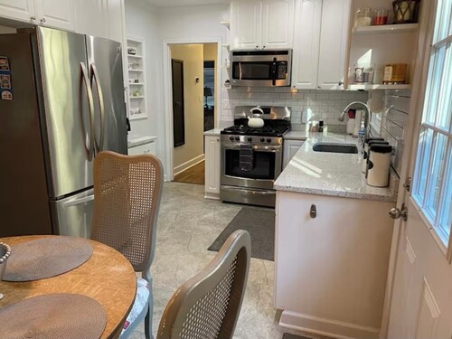 Cozy 2BR Near Marietta Square and Braves Stadium