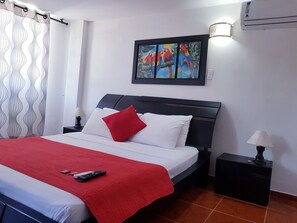 Basic Room | 2 bedrooms, free WiFi - Hotel Media Luna santa marta (Santa Marta)