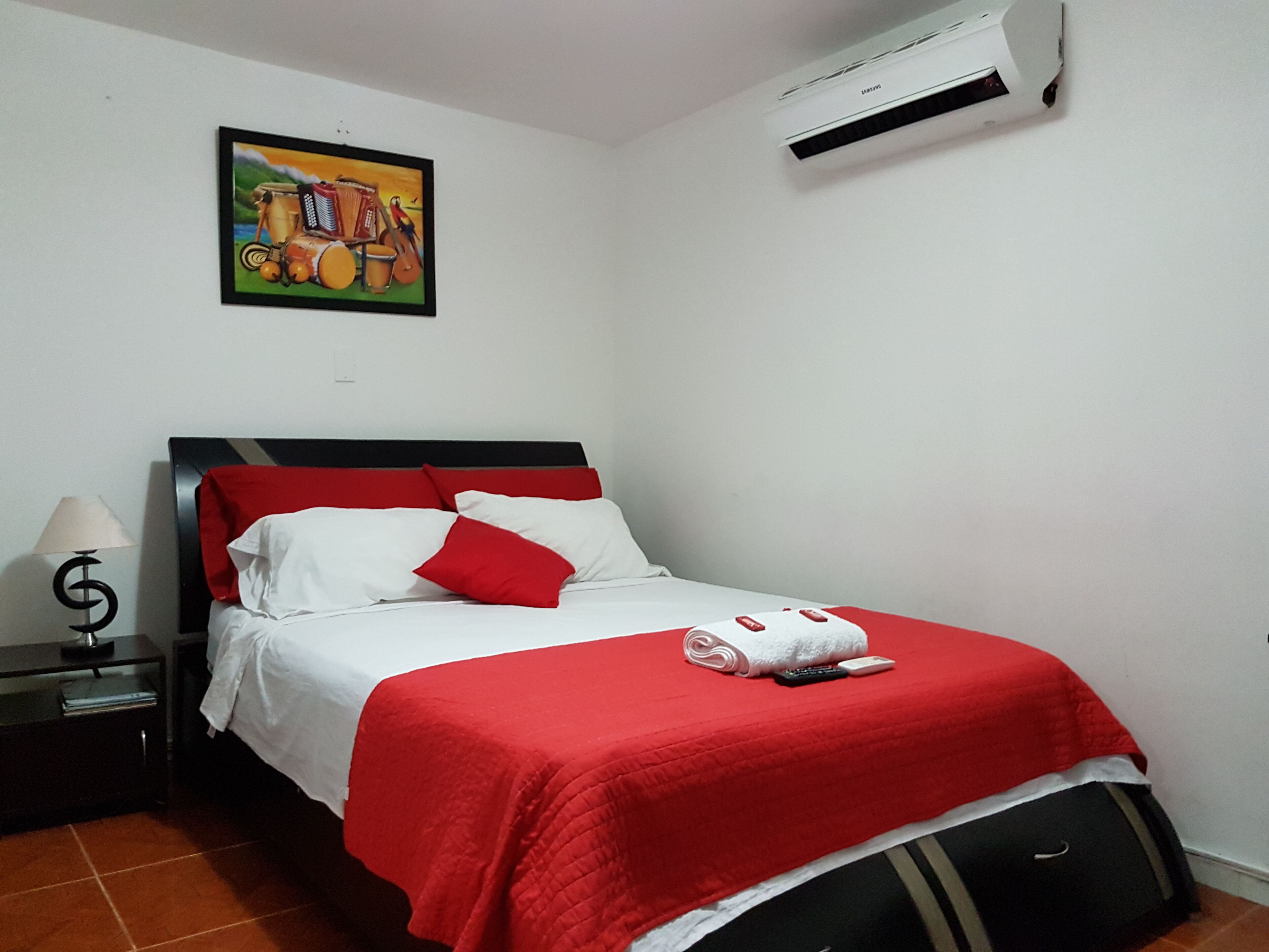 Photo - Hotel Media Luna